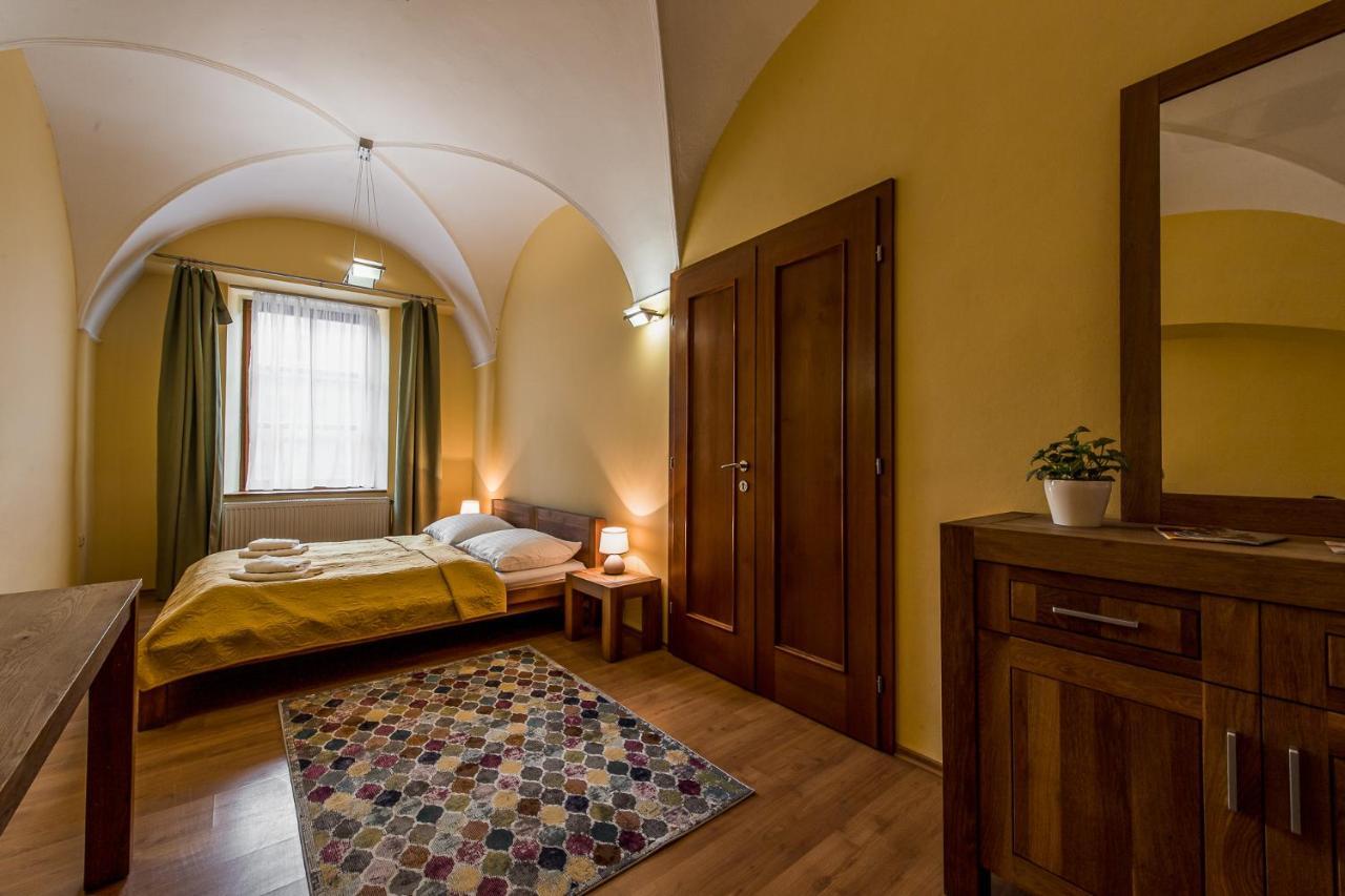 Apartmany Kolegium Prešov Buitenkant foto