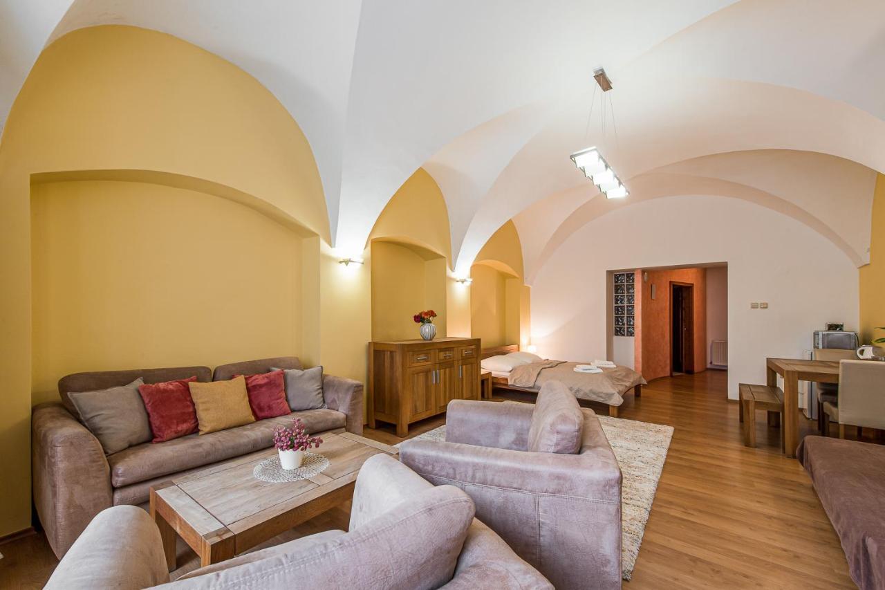 Apartmany Kolegium Prešov Buitenkant foto
